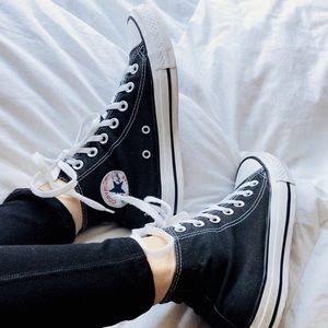 🖤Converse high tops
